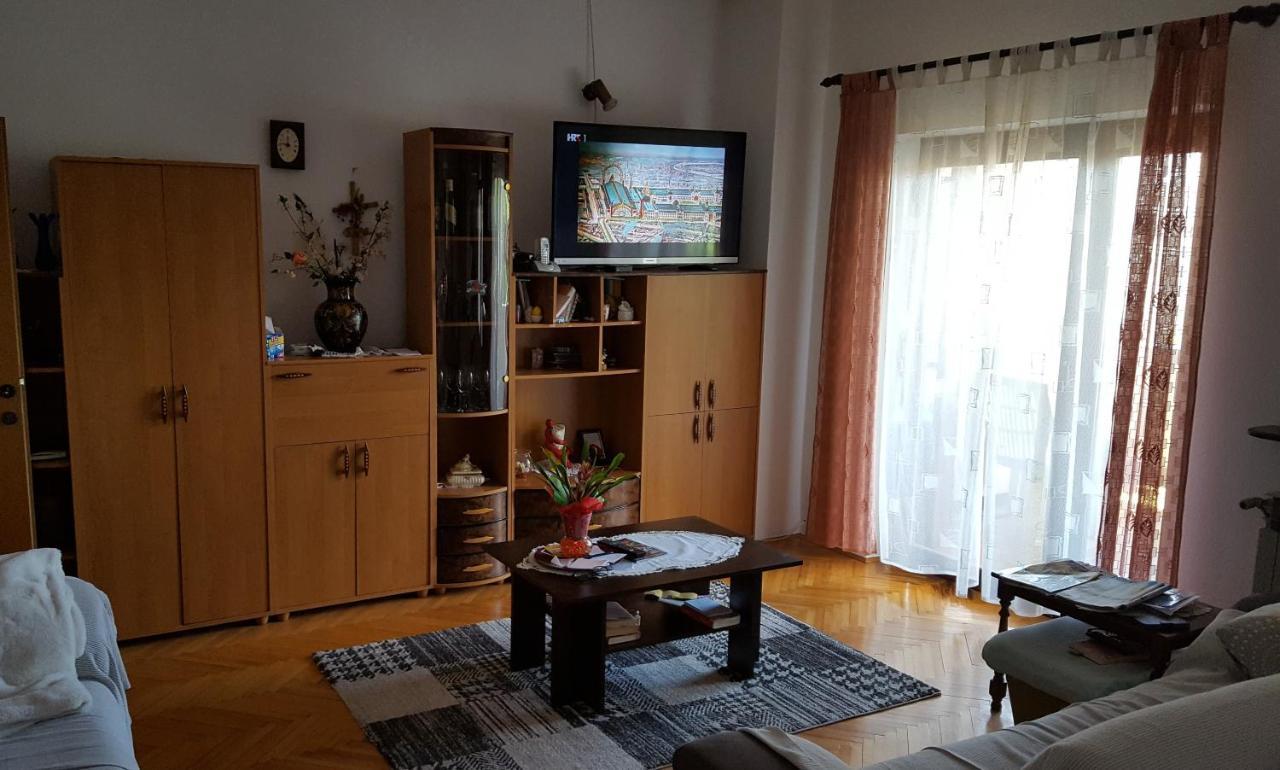 Apartman Zvjezda Биоград-на-Мору Экстерьер фото