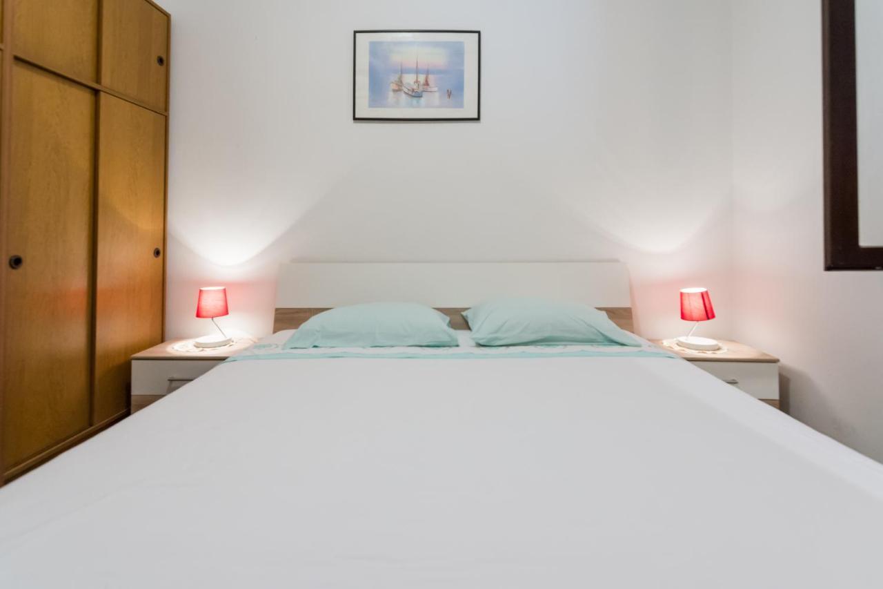 Apartman Zvjezda Биоград-на-Мору Экстерьер фото