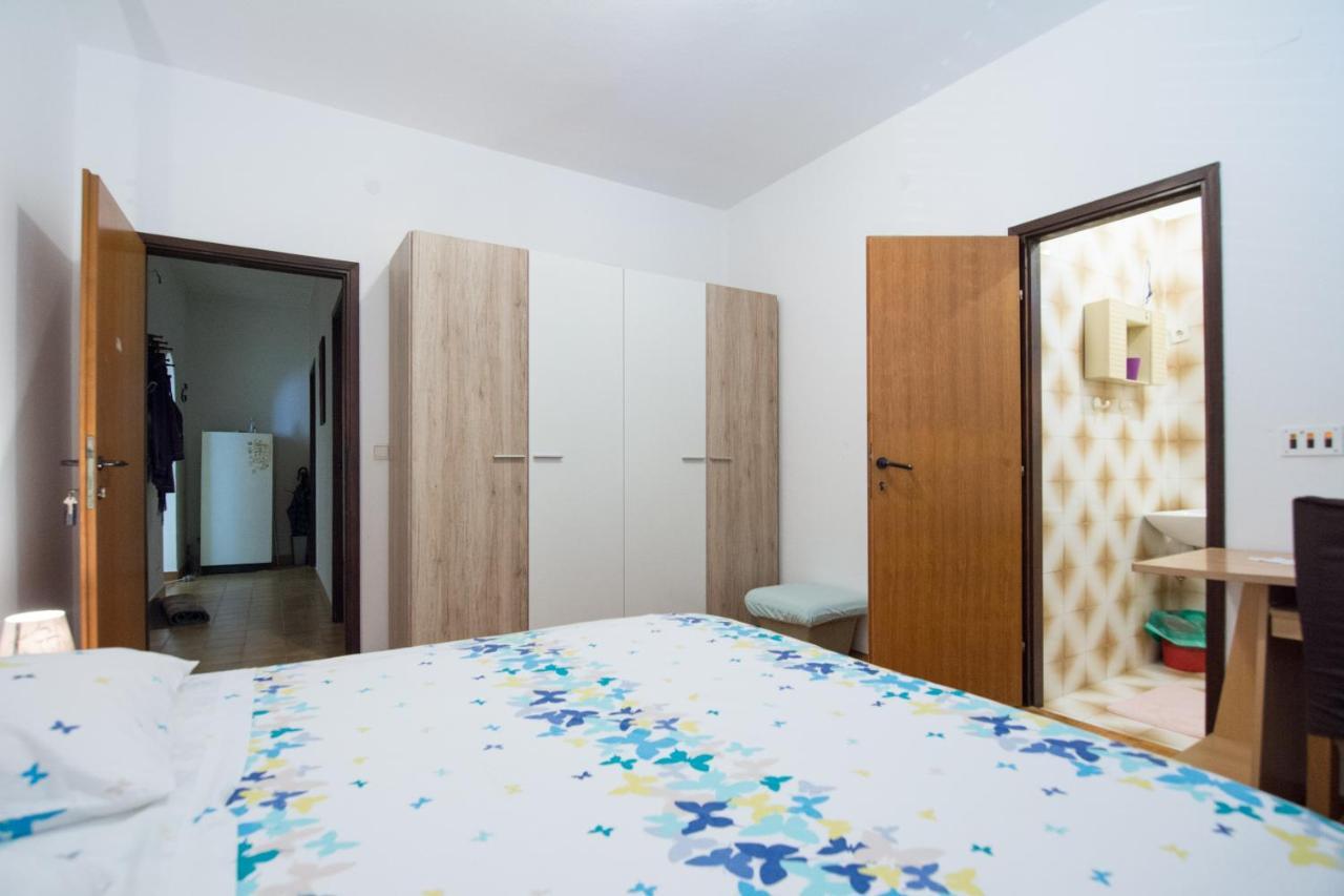 Apartman Zvjezda Биоград-на-Мору Экстерьер фото