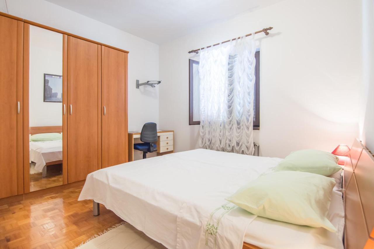 Apartman Zvjezda Биоград-на-Мору Экстерьер фото